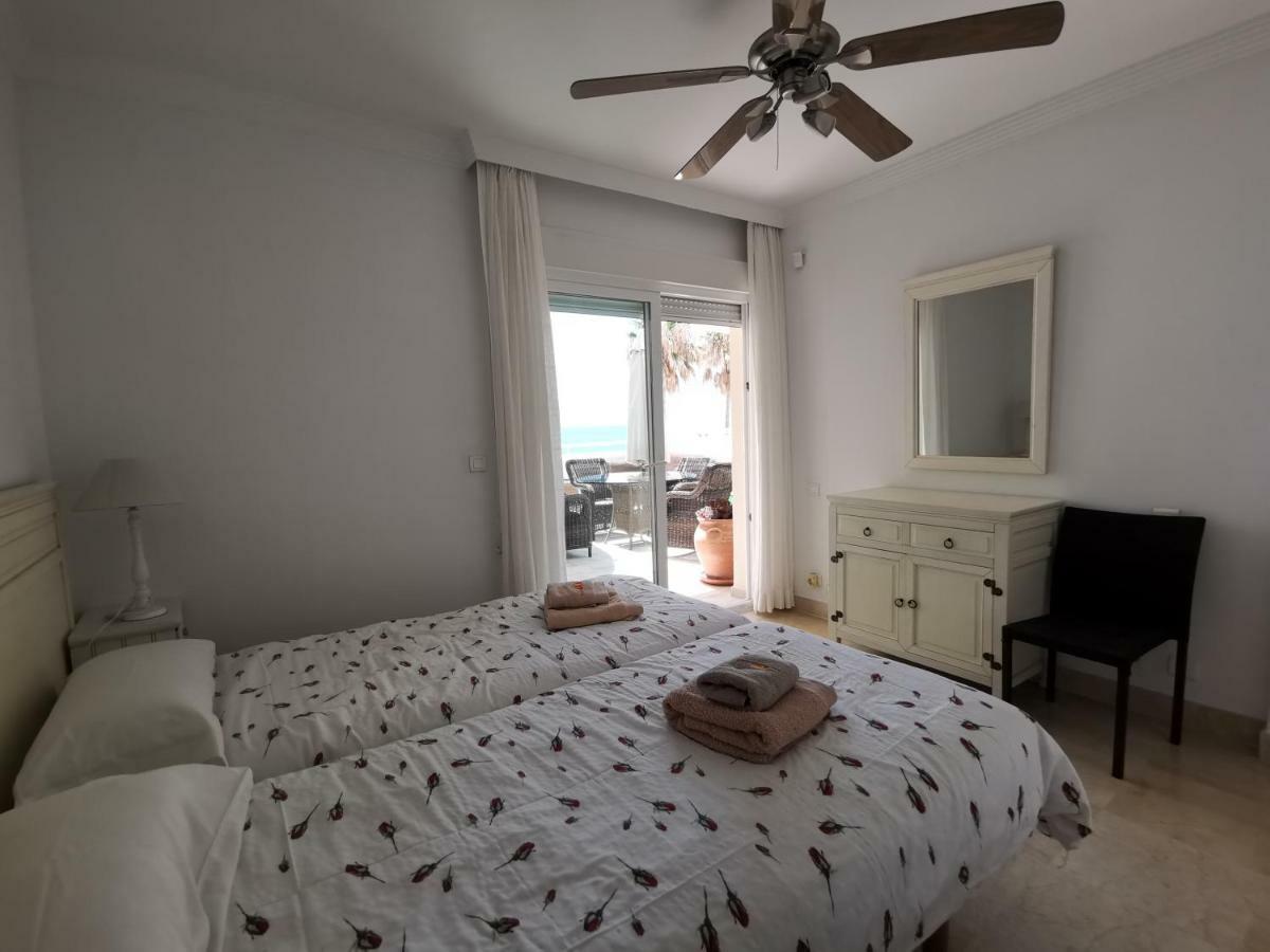 Sinfonia Del Mar Apartment 埃斯特波纳 外观 照片